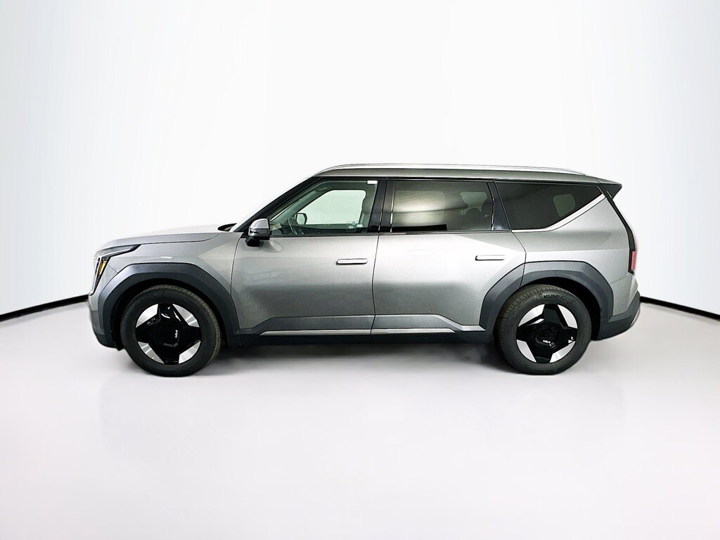 Used 2024 Kia EV9 Wind SUV
