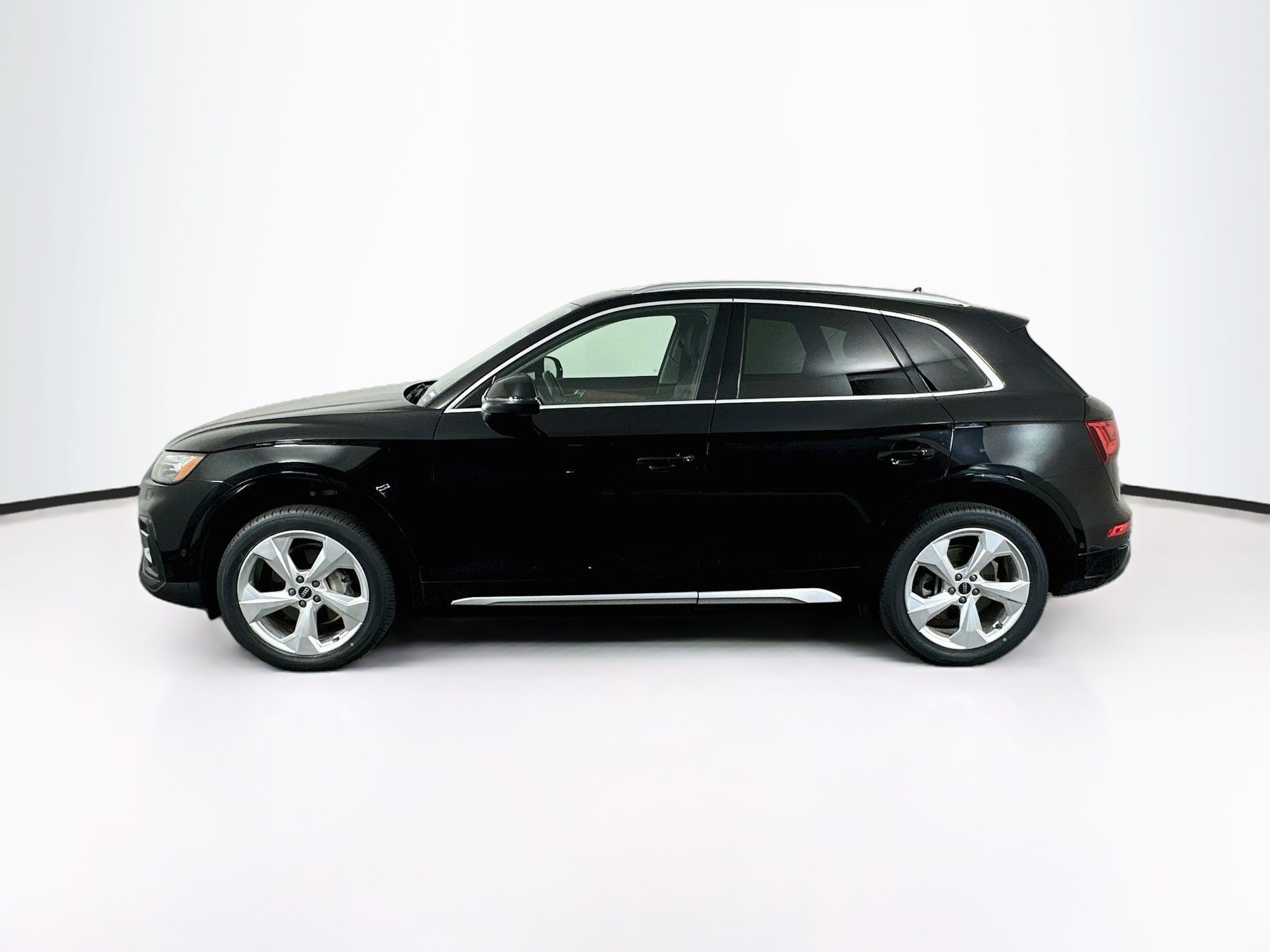Used 2021 Audi Q5 45 Prestige SUV