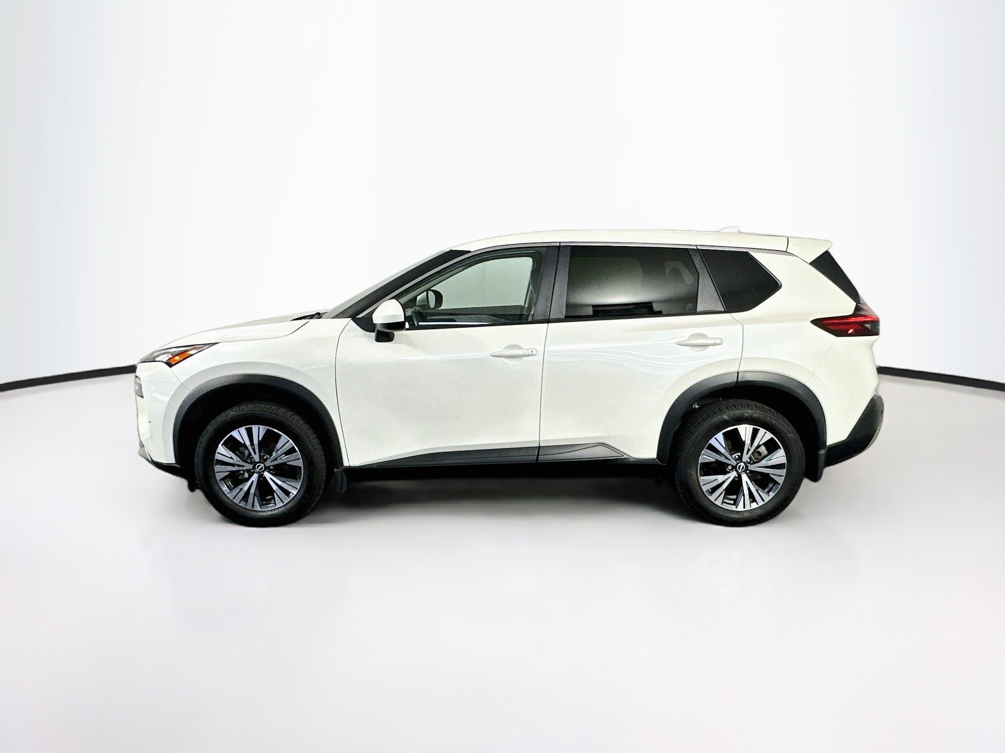 Used 2023 Nissan Rogue SV SUV