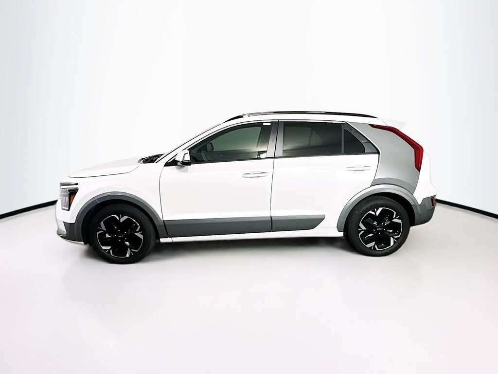 Used 2023 Kia Niro EV Wave SUV