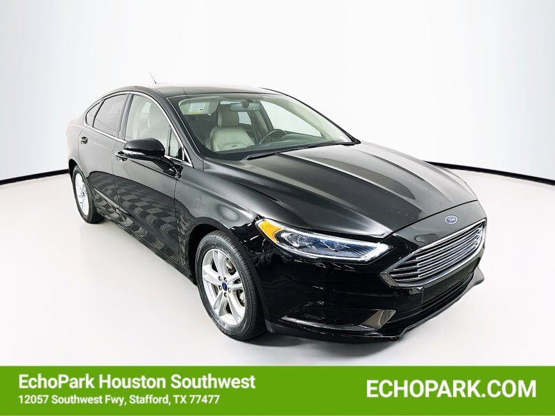 2018 Ford Fusion SE FWD's photo