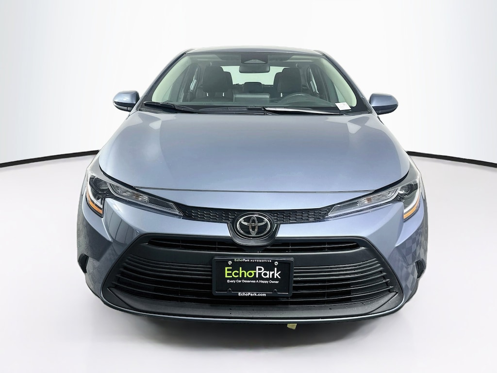 Used 2025 Toyota Corolla LE Sedan