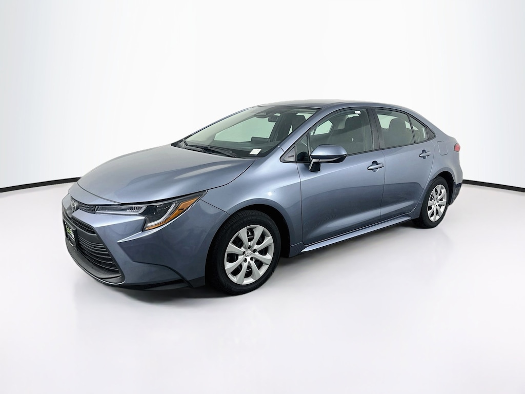 Used 2025 Toyota Corolla LE Sedan