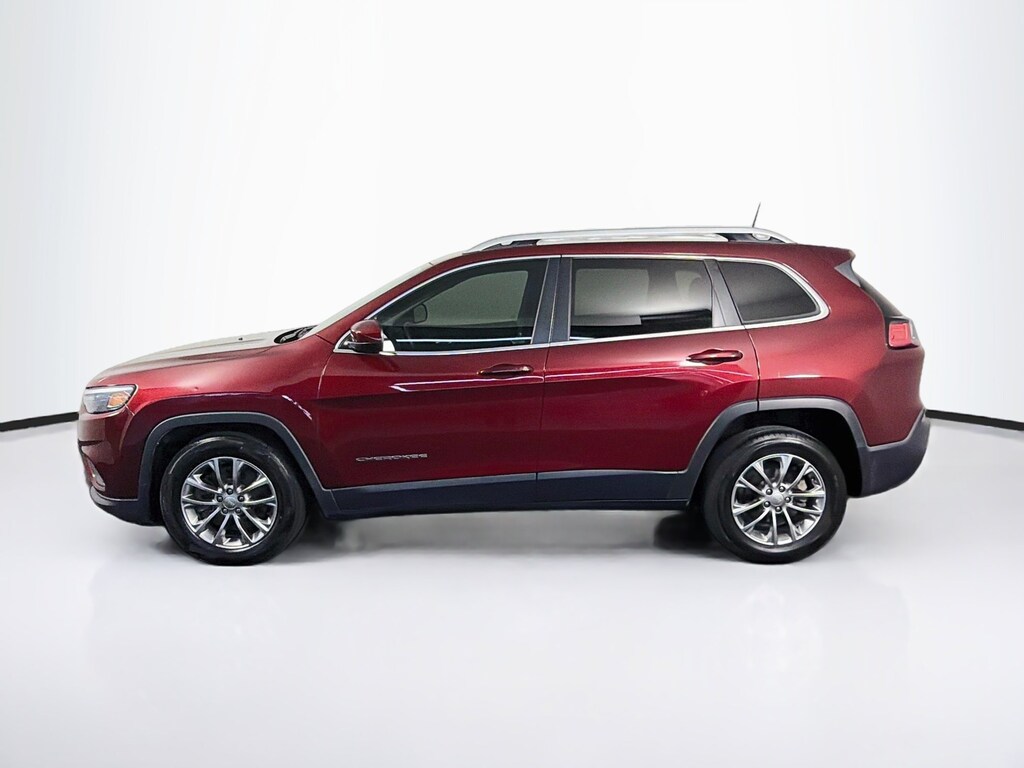 Used 2019 Jeep Cherokee Latitude Plus FWD SUV