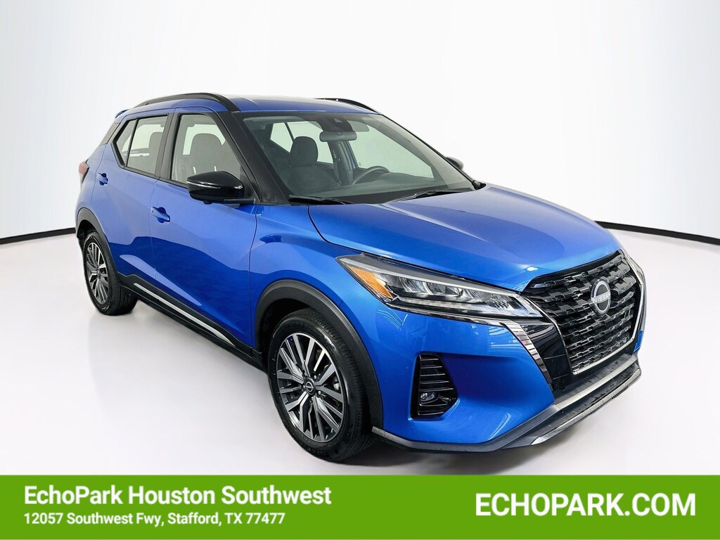 Used 2024 Nissan Kicks SR SUV