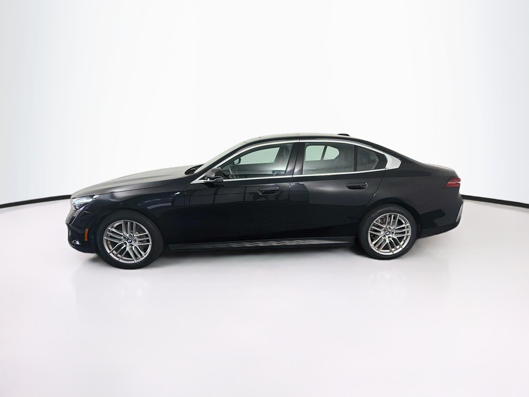 Used 2024 BMW 530i Sedan