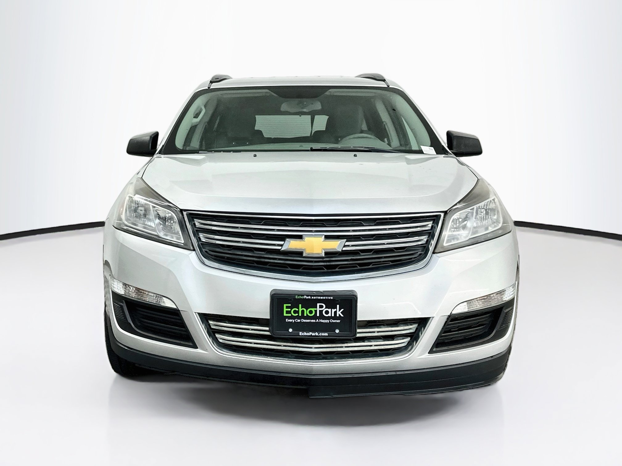 Used 2015 Chevrolet Traverse LS with VIN 1GNKRFED3FJ270993 for sale in Katy, TX