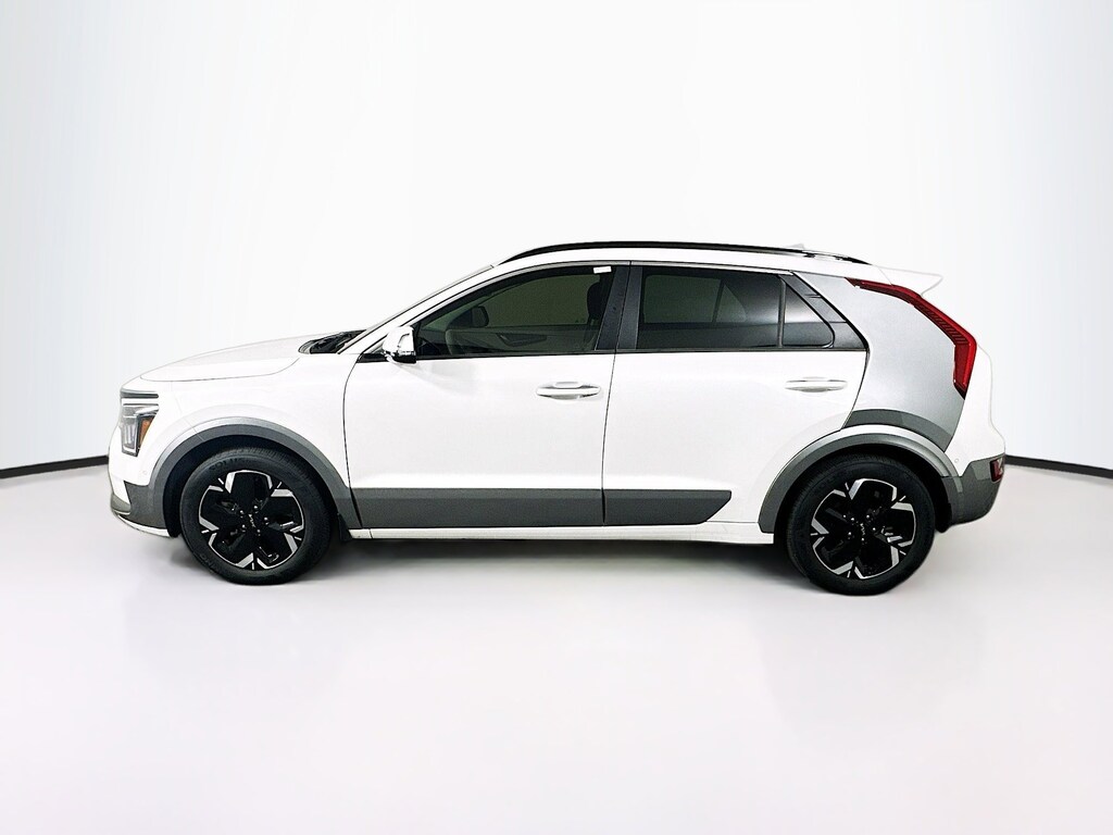 Used 2023 Kia Niro EV Wave SUV