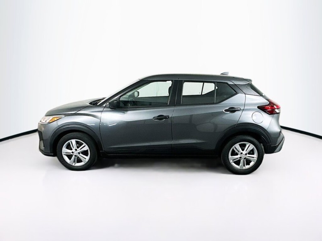 Used 2024 Nissan Kicks S S FWD