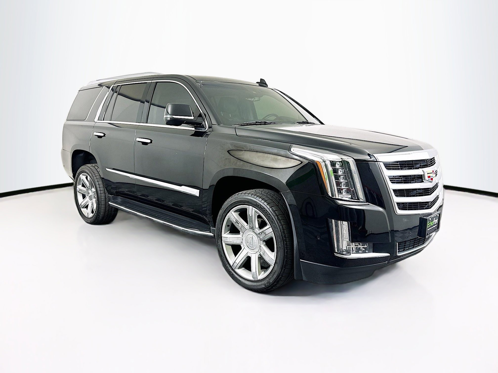 2018 Cadillac Escalade Luxury's photo