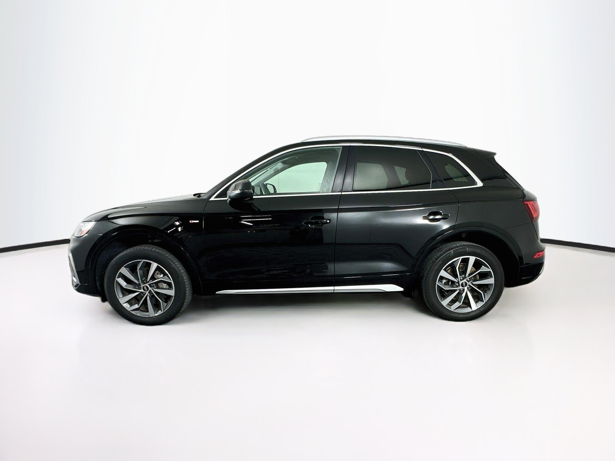 Used 2023 Audi Q5 S line Premium Plus S line Premium Plus 45 TFSI quattro
