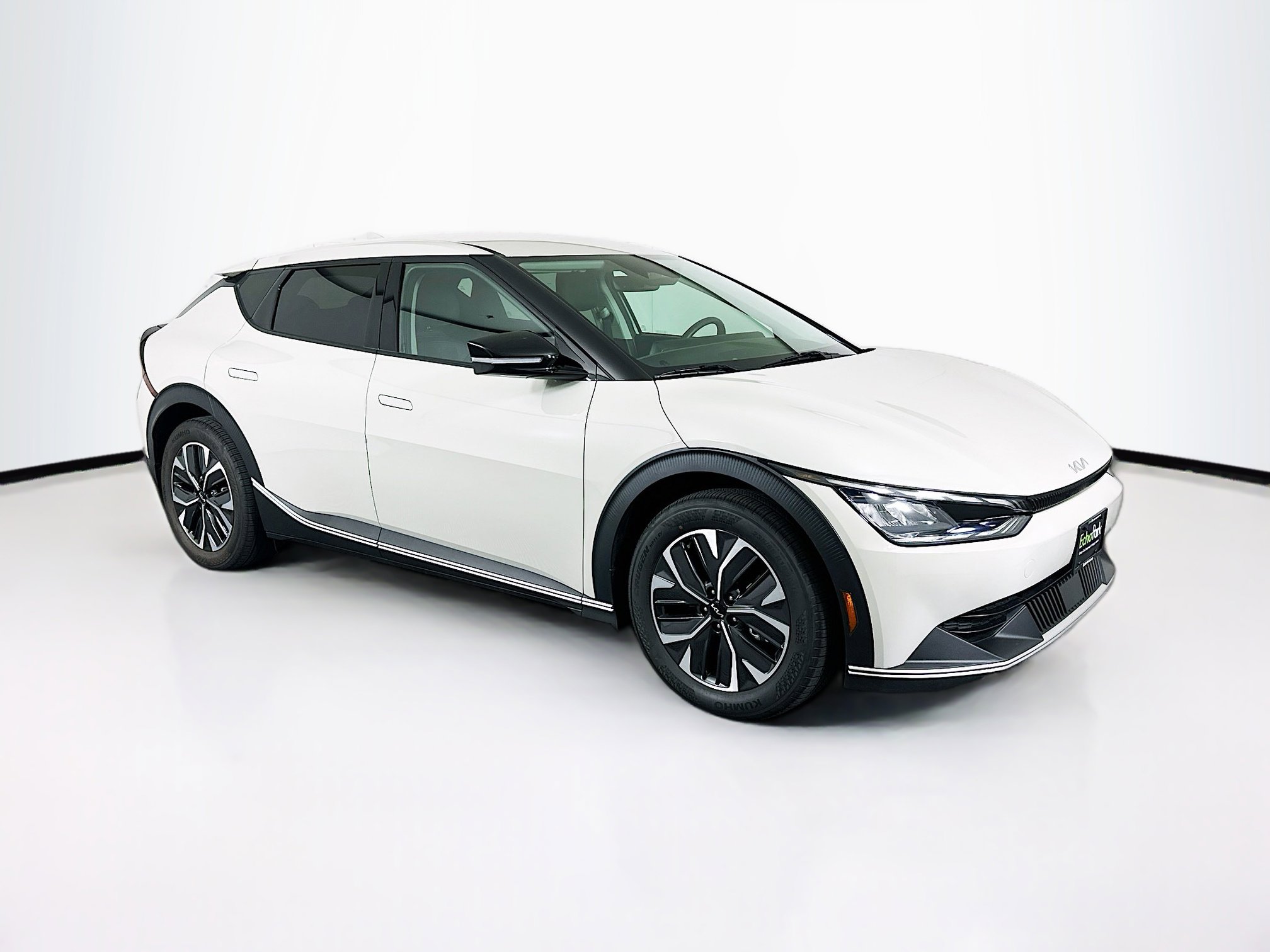 2024 Kia EV6 Light L/R's photo