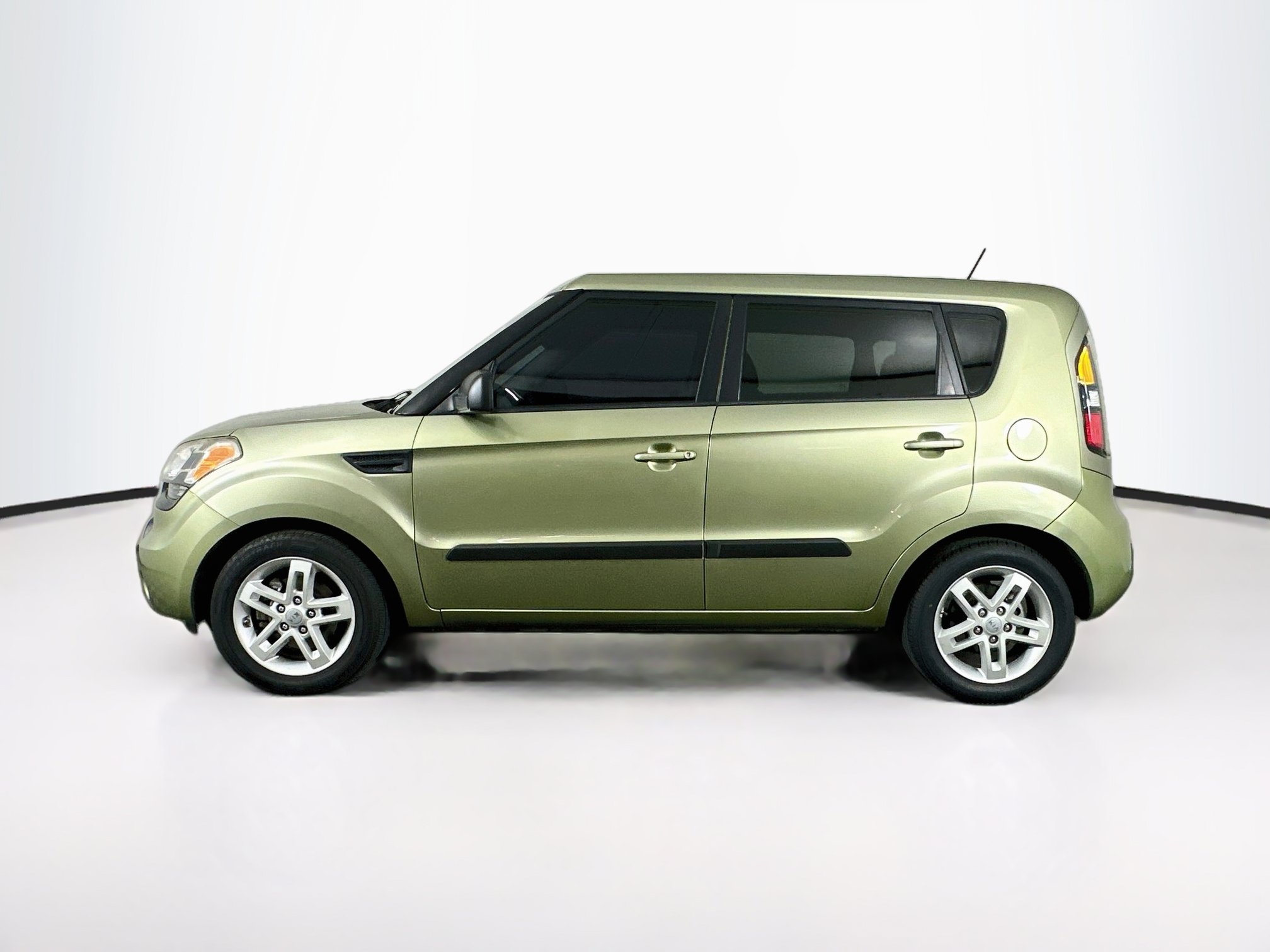Used 2011 Kia Soul + Wagon