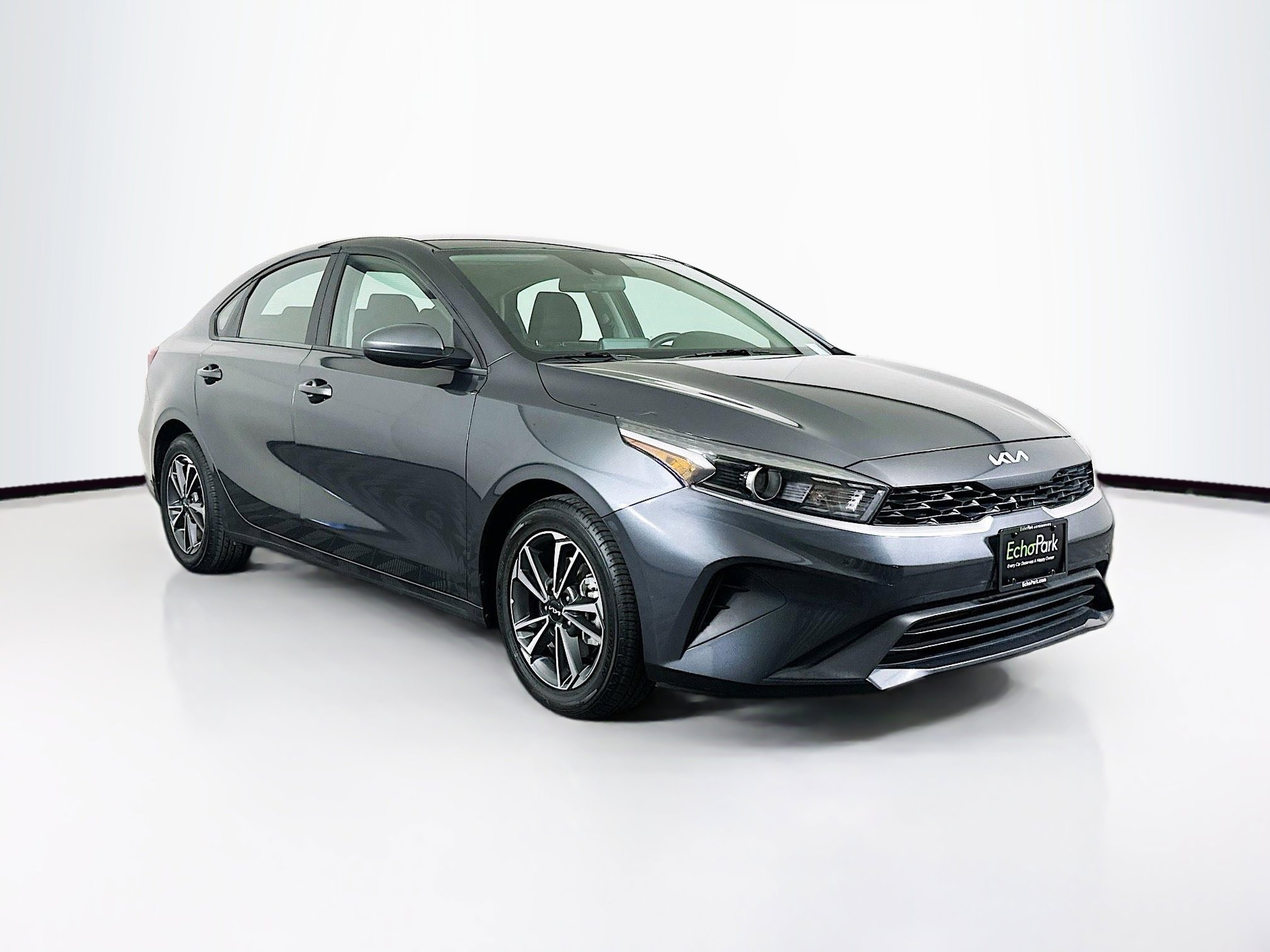 2024 Kia Forte LXS's photo