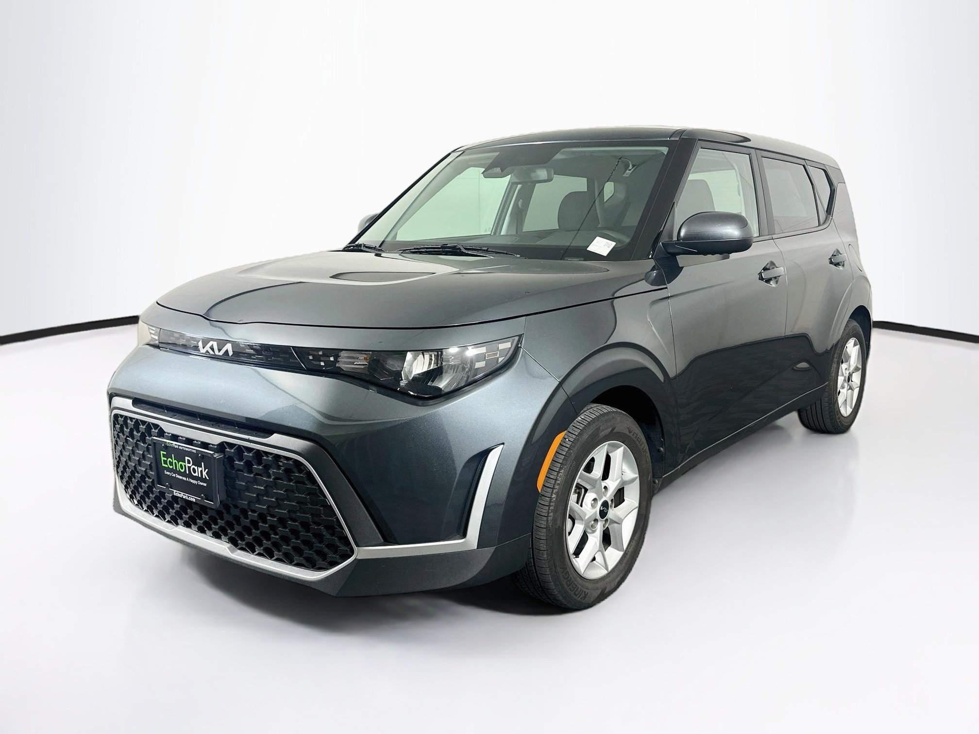 Used 2025 Kia Soul LX LX FWD