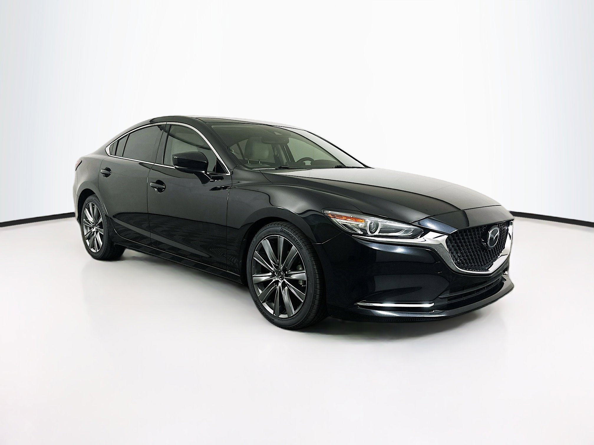 2018 Mazda EZ-6 Grand Touring Reserve Auto's photo