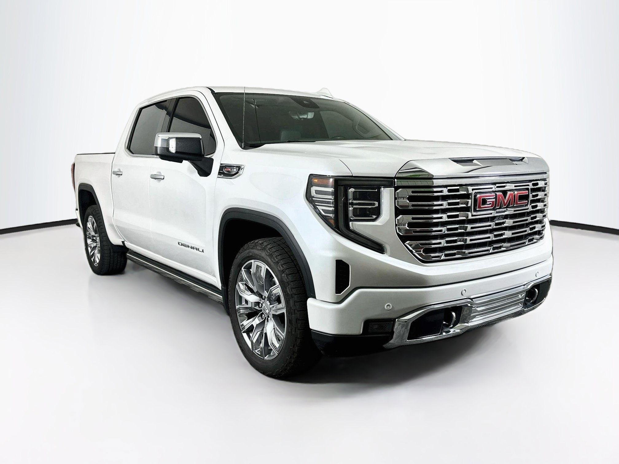 Used 2024 GMC Sierra 1500 Denali 4WD Crew Cab 147 Denali