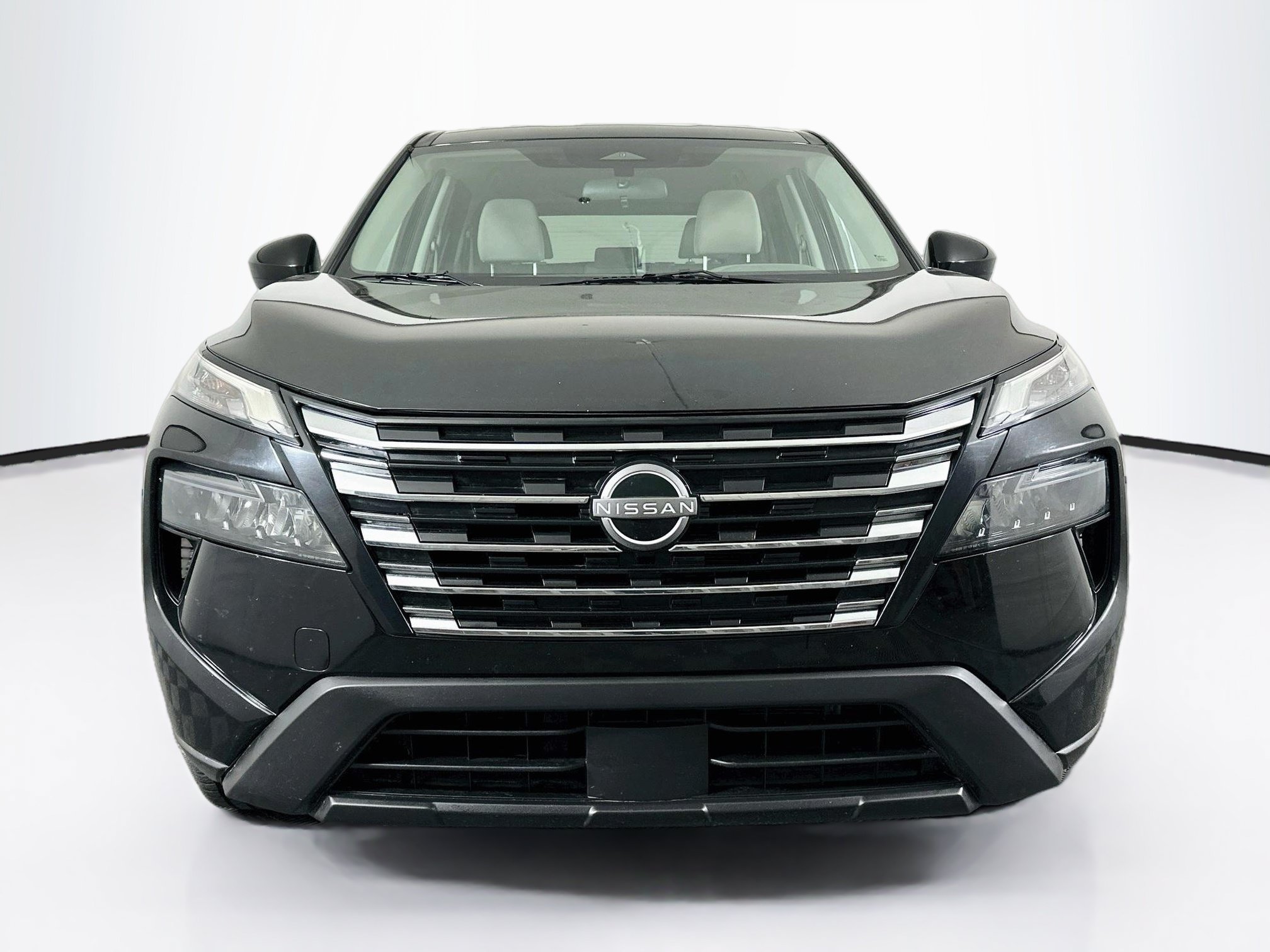 Used 2025 Nissan Rogue SV FWD SV