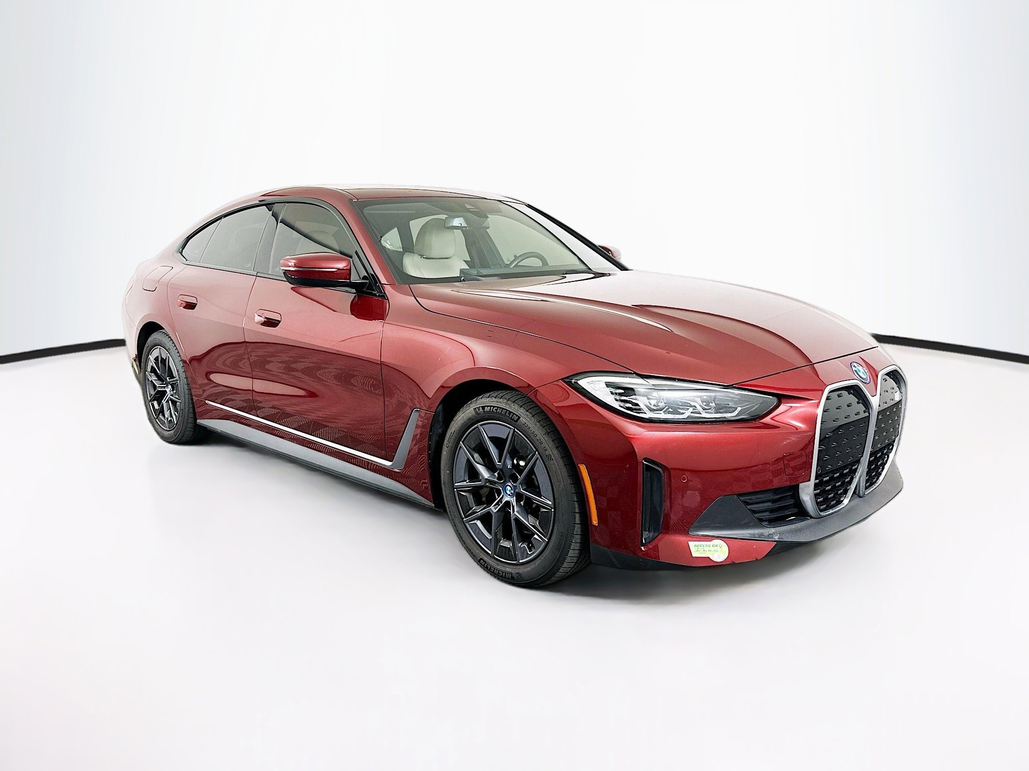2023 BMW i4 eDrive40's photo