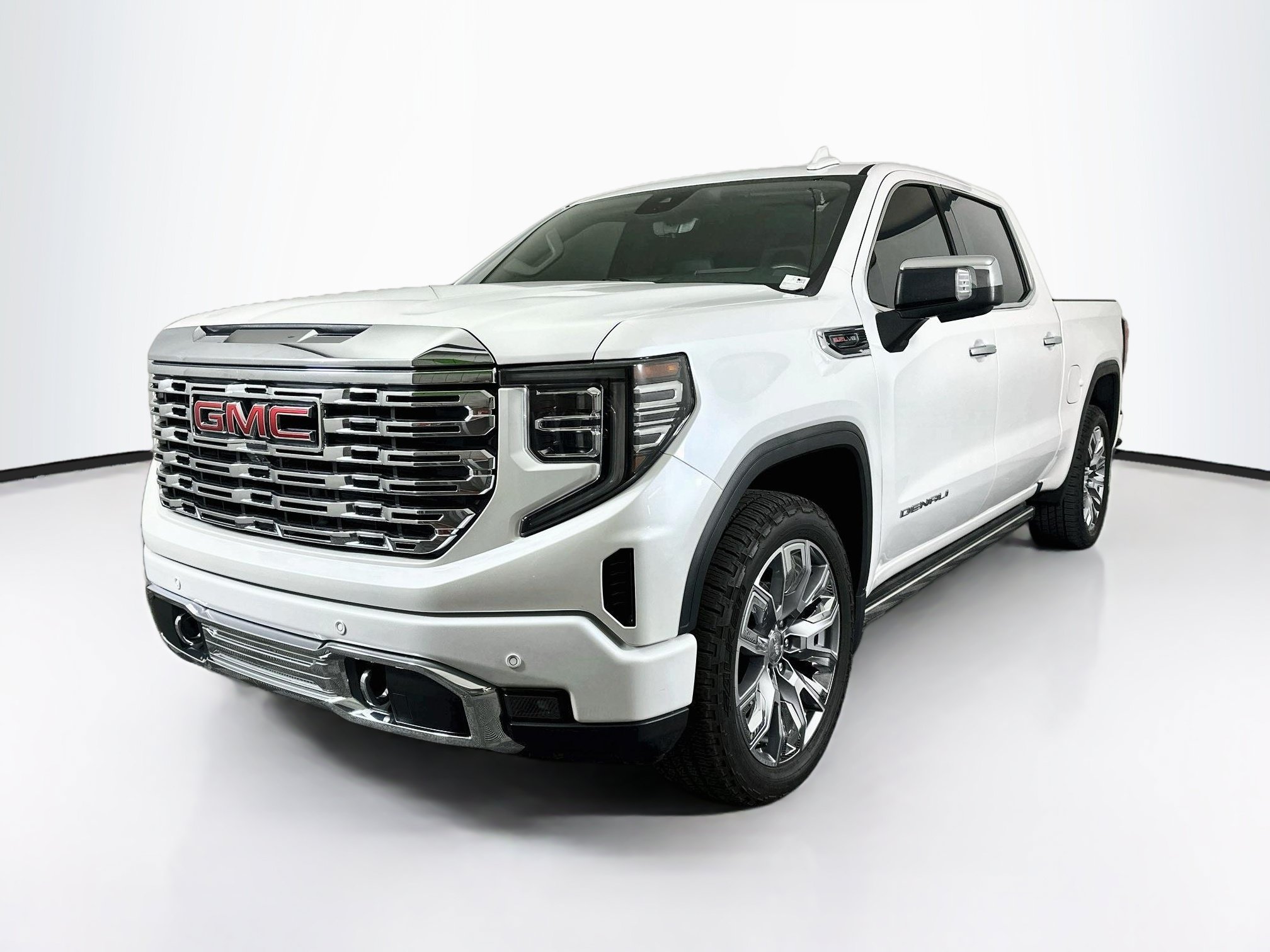 Used 2024 GMC Sierra 1500 Denali 4WD Crew Cab 147 Denali