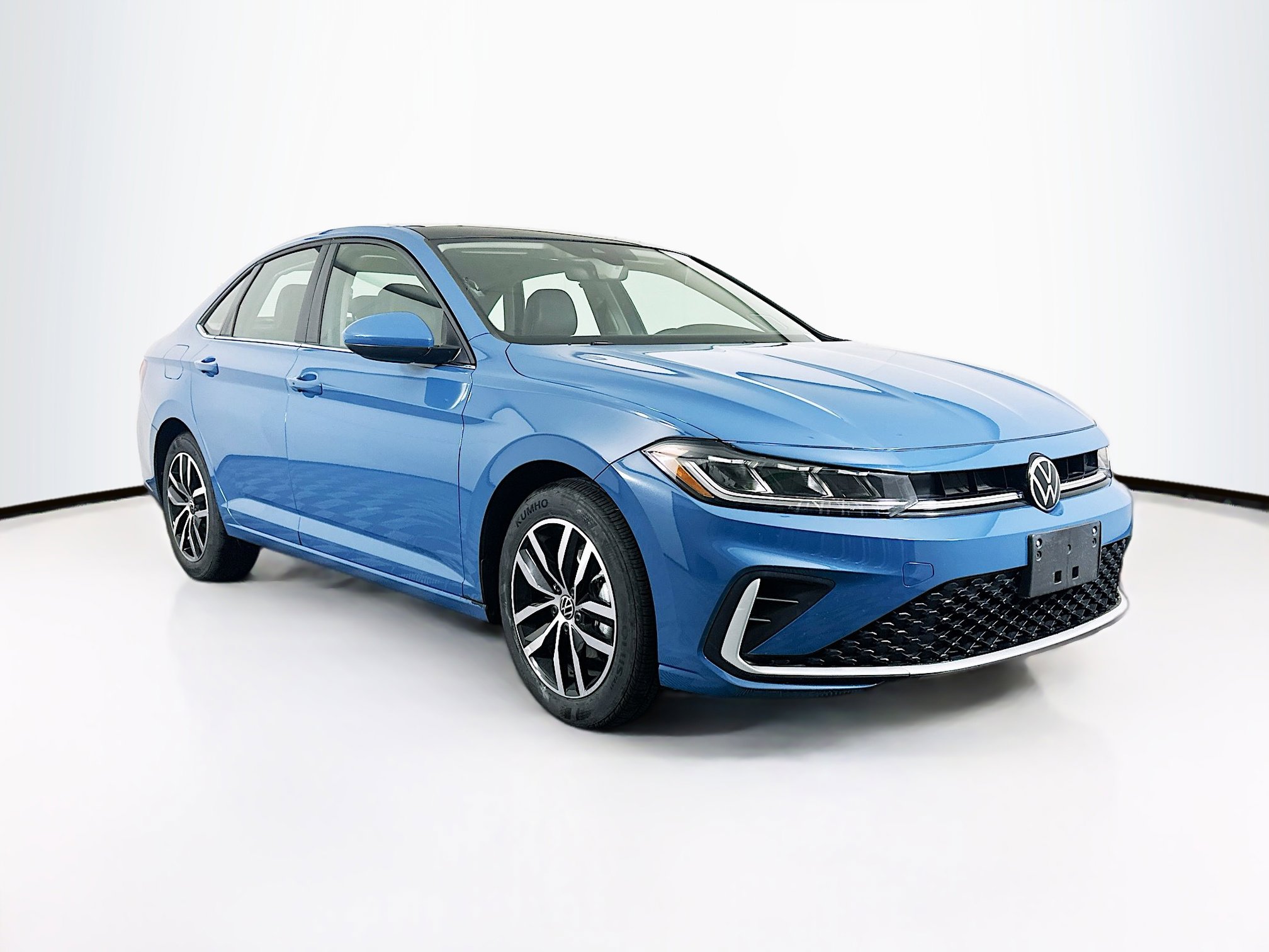 2025 Volkswagen Jetta SE's photo