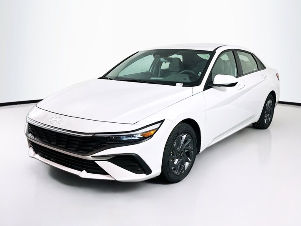 Used 2024 Hyundai Elantra SEL SEL IVT