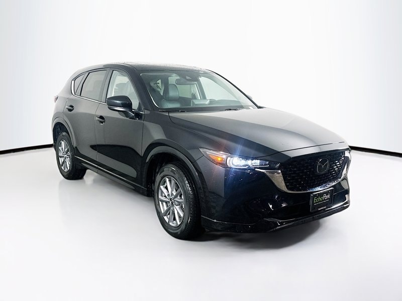 2025 Mazda CX-5 S Preferred package Auto AWD's photo