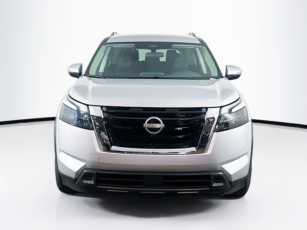 Used 2025 Nissan Pathfinder SV SV 2WD