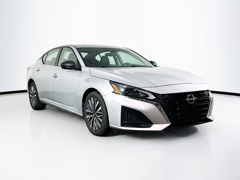 2024 Nissan Altima SV