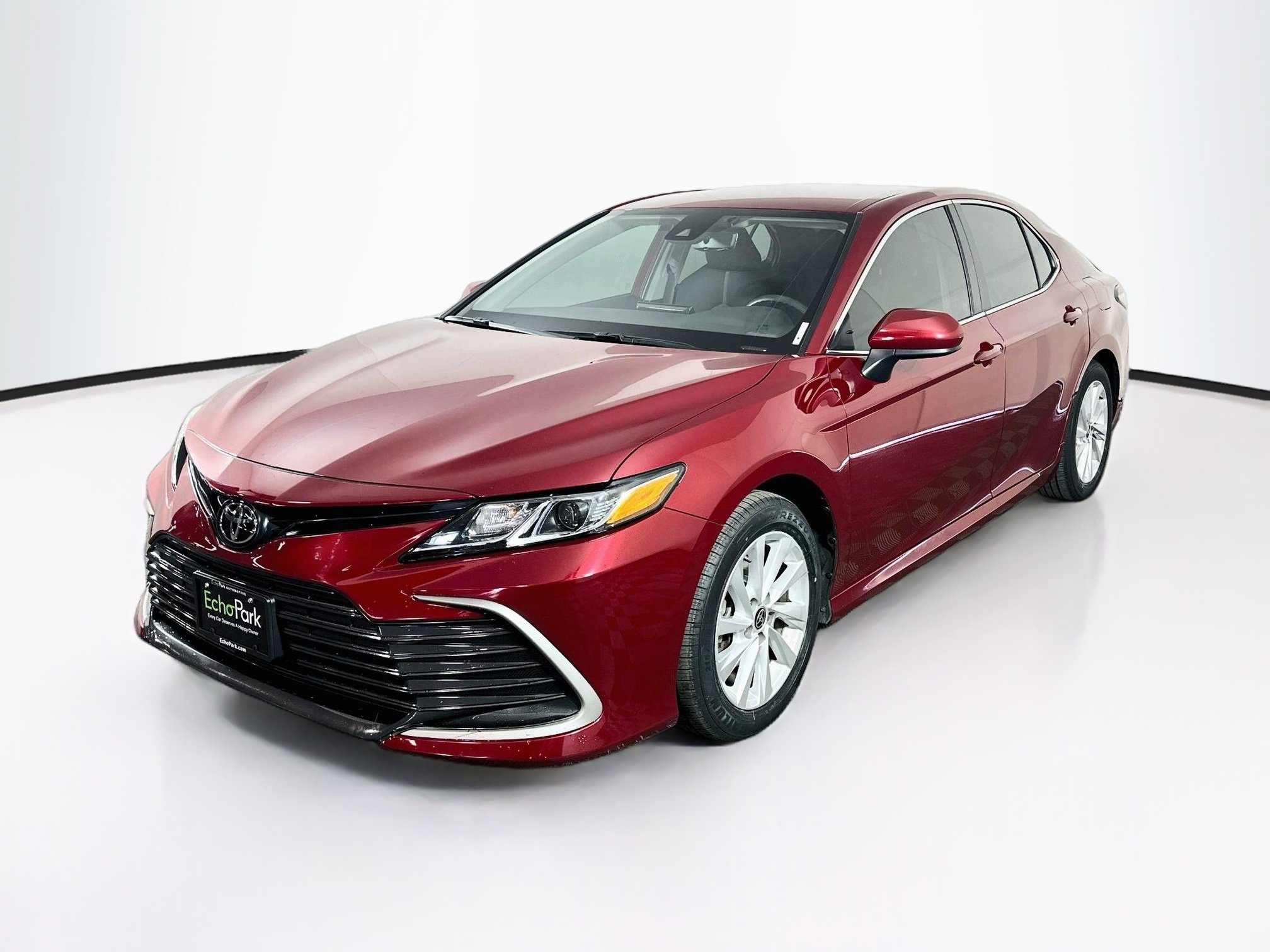 Used 2022 Toyota Camry LE LE Auto