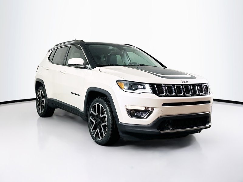 2018 Jeep Compass Limited's photo