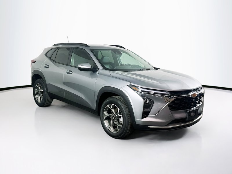 2025 Chevrolet Trax LT's photo