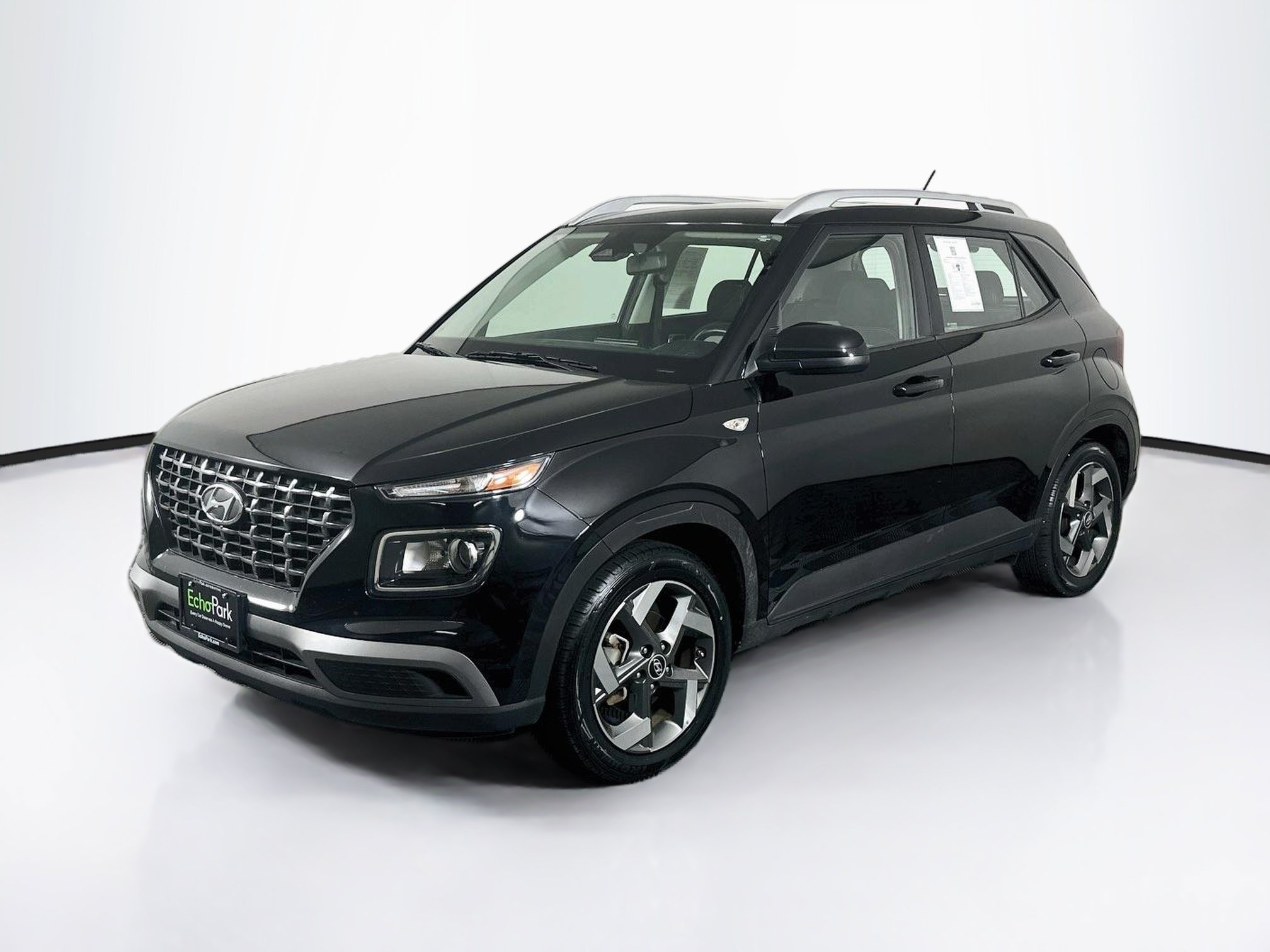 Used 2025 Hyundai Venue SEL SEL IVT