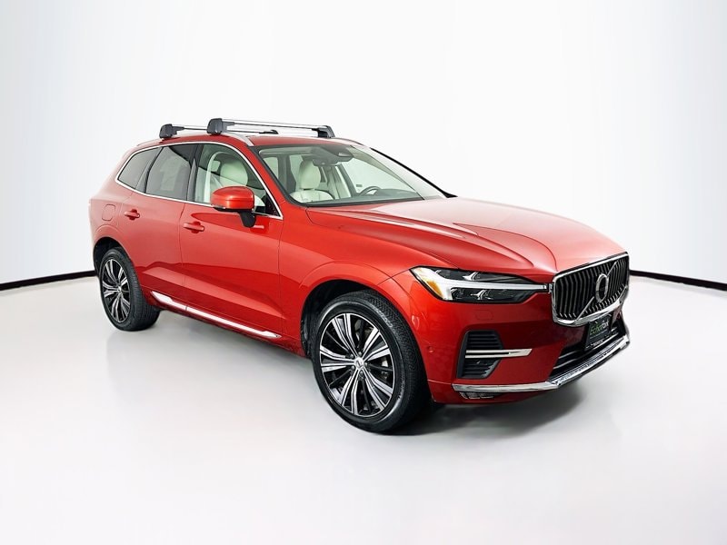 2023 Volvo XC60 B5 Plus Bright Theme AWD's photo