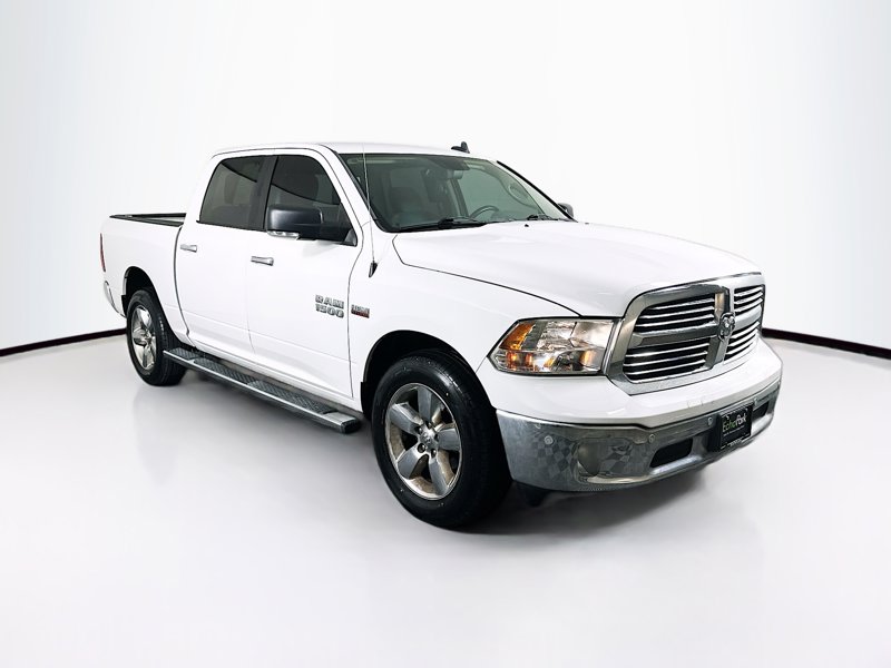 2018 RAM 1500 Big Horn 4x4 Crew Cab 5'7's photo