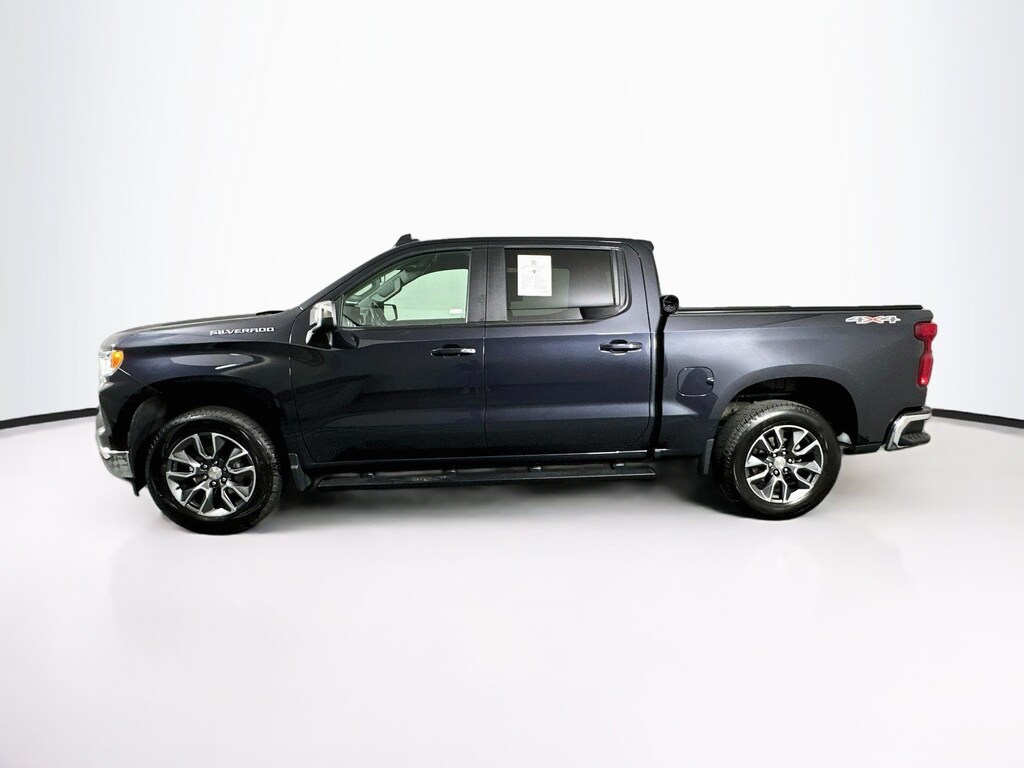 Used 2024 Chevrolet Silverado 1500 LT 4WD Crew Cab 147 LT w/2FL