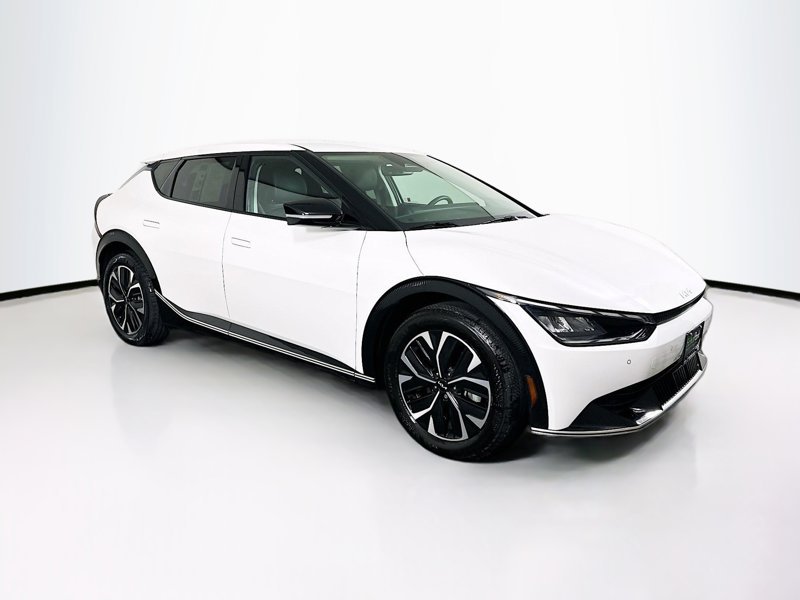 2024 Kia EV6 Wind's photo