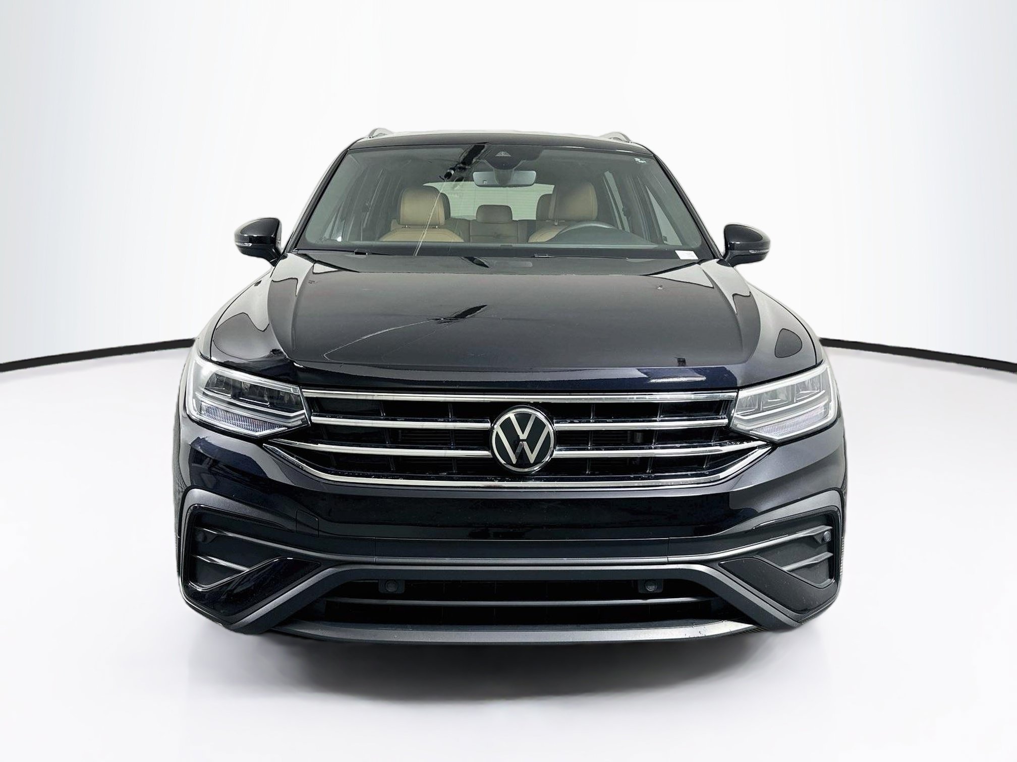 Used 2023 Volkswagen Tiguan SE 2.0T SE FWD