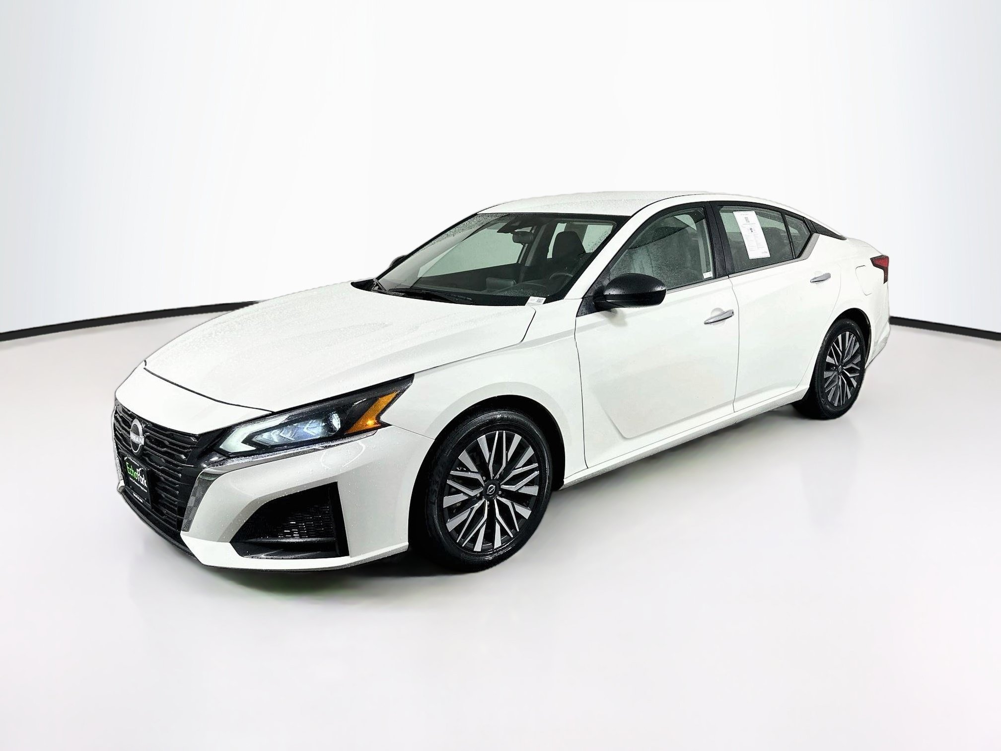 Used 2025 Nissan Altima SV SV FWD