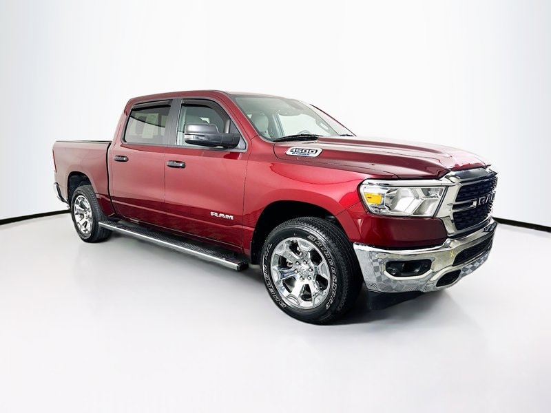 2023 RAM 1500 Big Horn/Lone Star 4x4 Crew Cab 5'7's photo