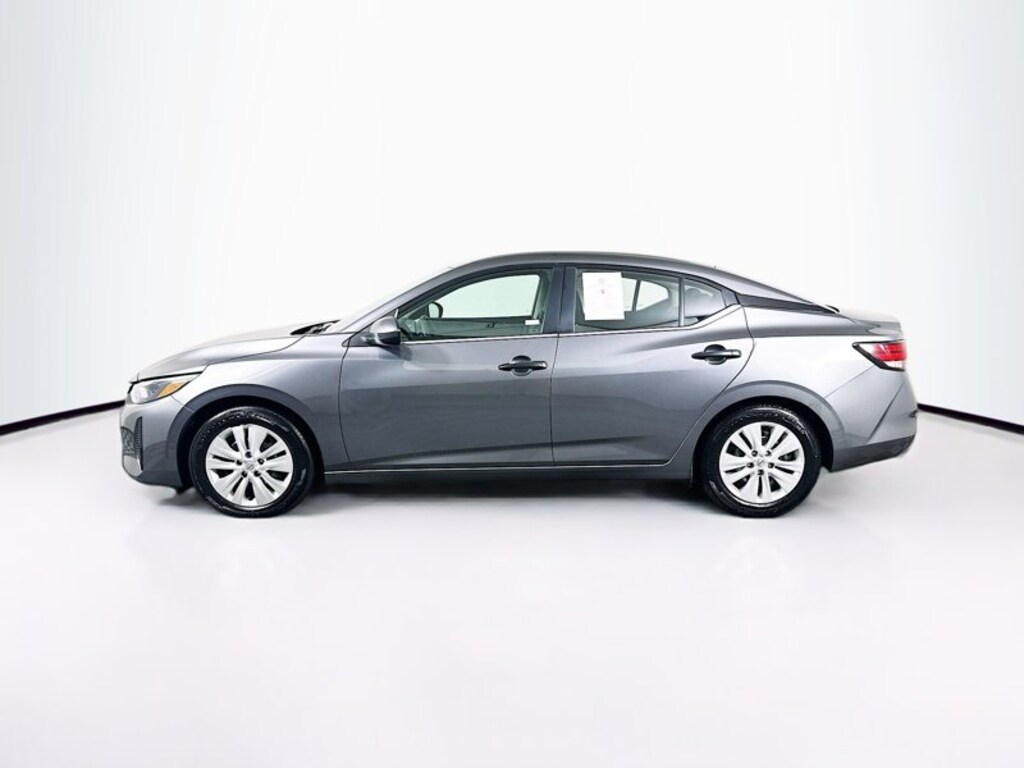 Used 2024 Nissan Sentra S S CVT
