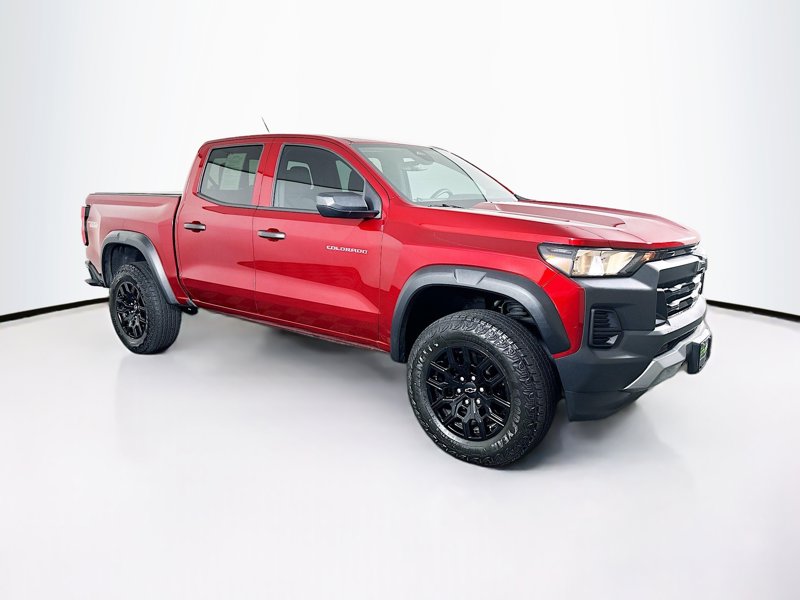 2024 Chevrolet Colorado 4WD Trail Boss Crew Cab Short Box's photo