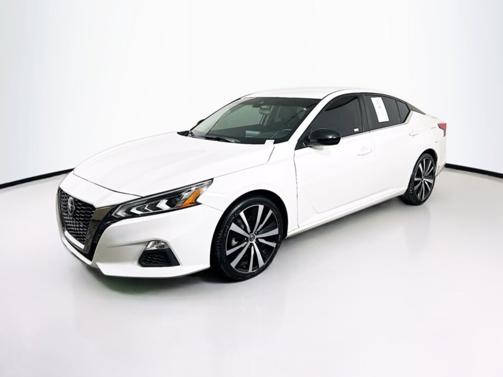 Used 2021 Nissan Altima 2.5 SR Sedan