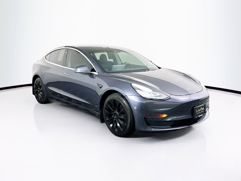 2019 Tesla Model 3 Standard Range Plus's photo