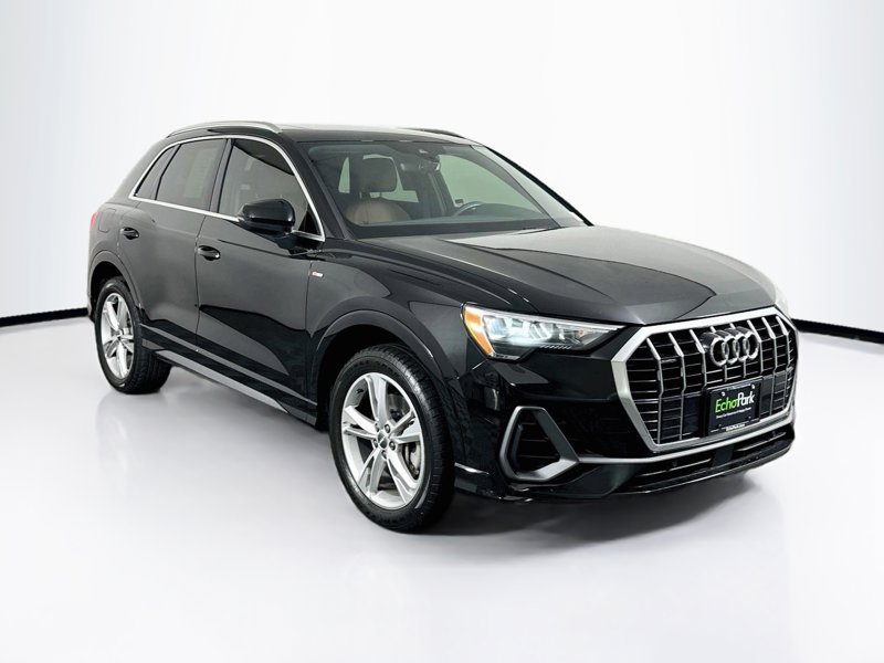 2019 Audi Q3 45 TFSI S Line Prestige quattro's photo