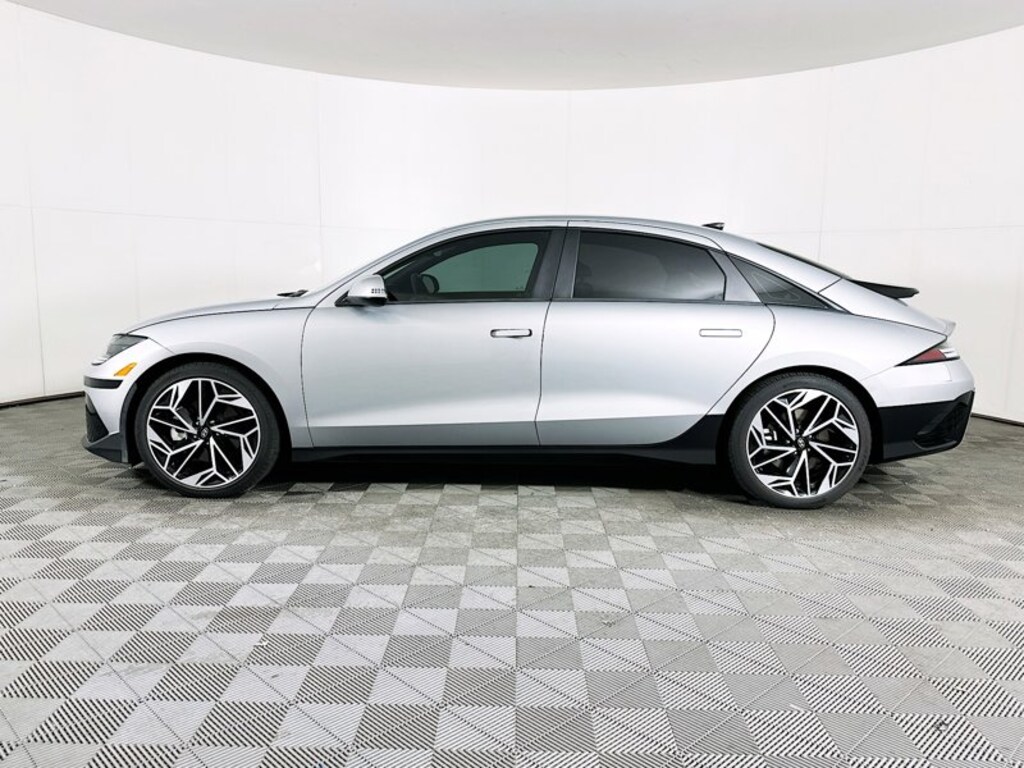 Used 2024 Hyundai IONIQ 6 SEL SEL RWD