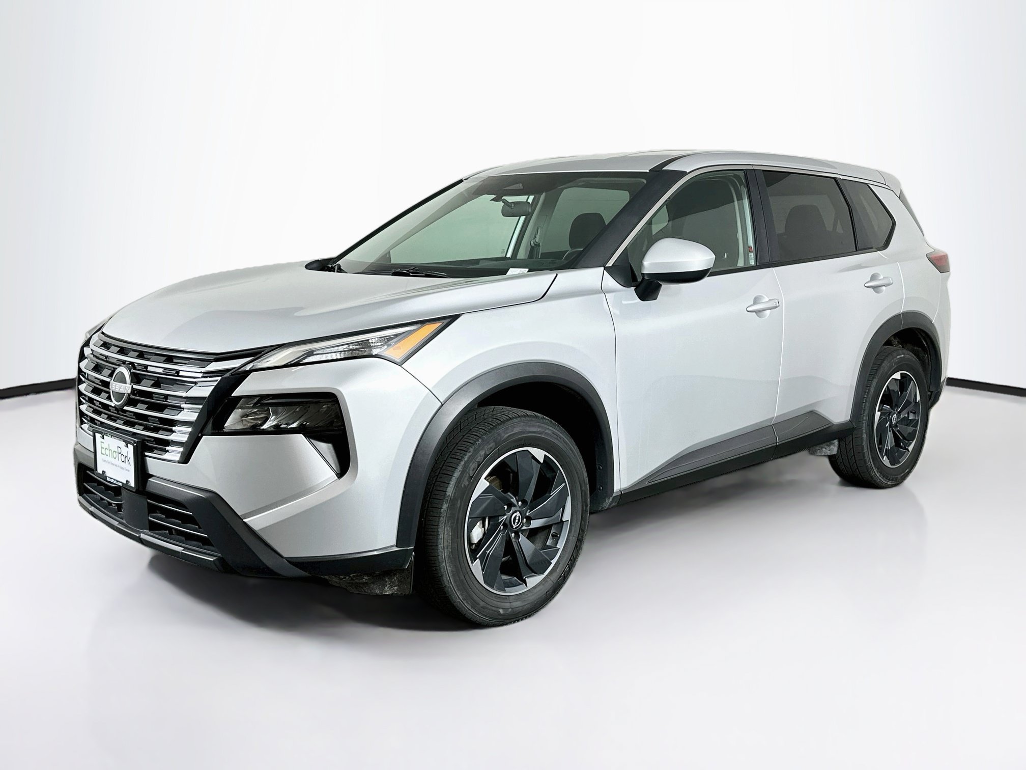 Used 2025 Nissan Rogue SV FWD SV
