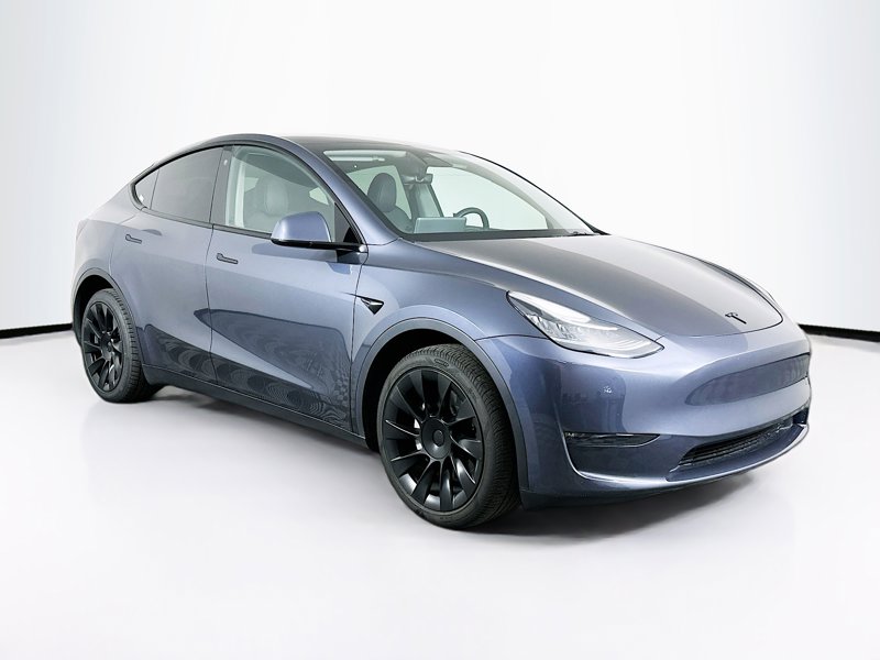 2023 Tesla Model Y Long Range's photo