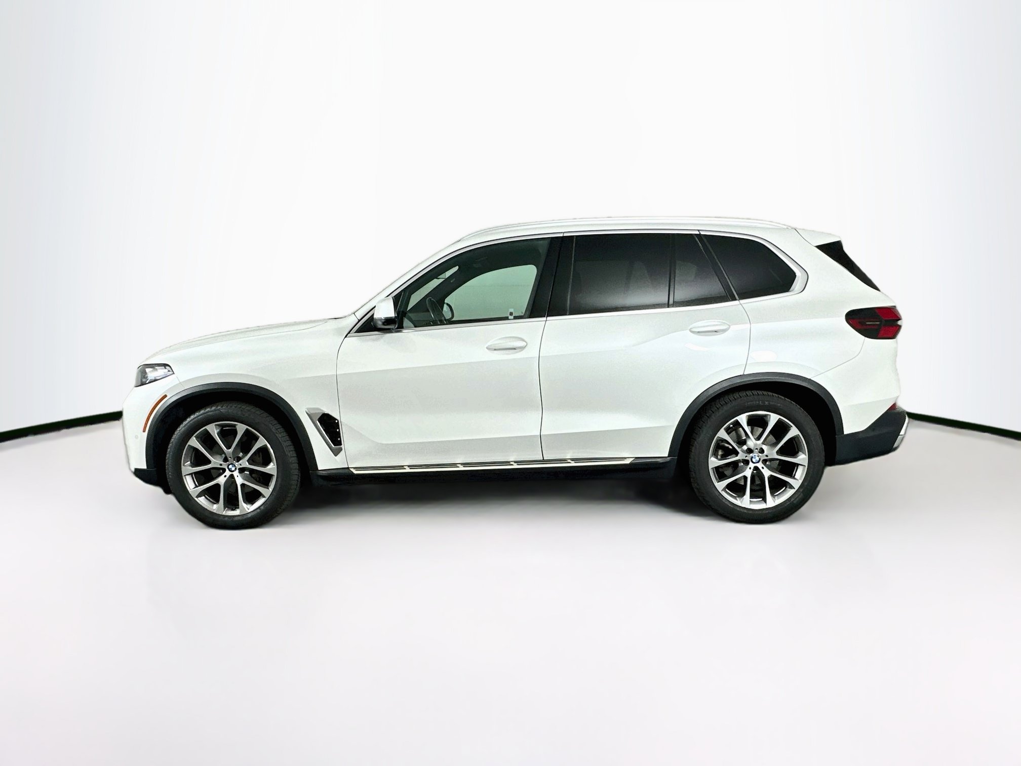 Used 2024 BMW X5 sDrive40i sDrive40i Sports Activity Vehicle