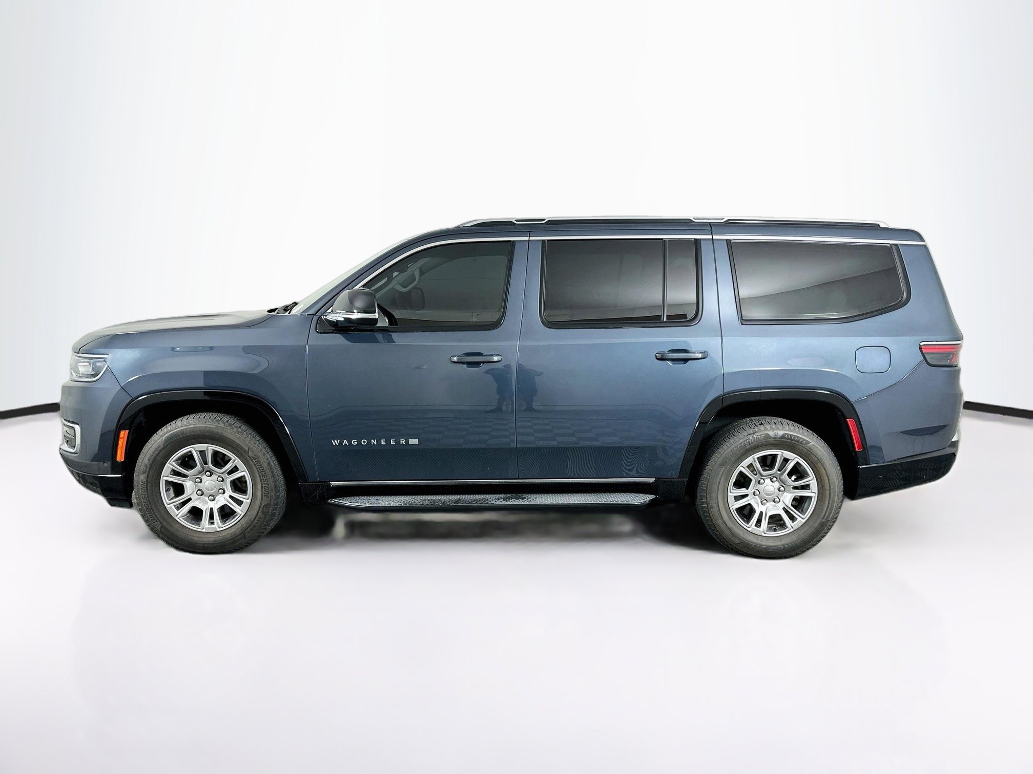 Used 2023 Jeep Wagoneer Wagoneer Series I 4x4 (4x4) 4x4